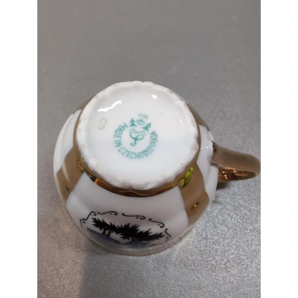 Vintage Czechoslovakia Demitasse Espresso Cup Courting Couple Gold Trim 1792